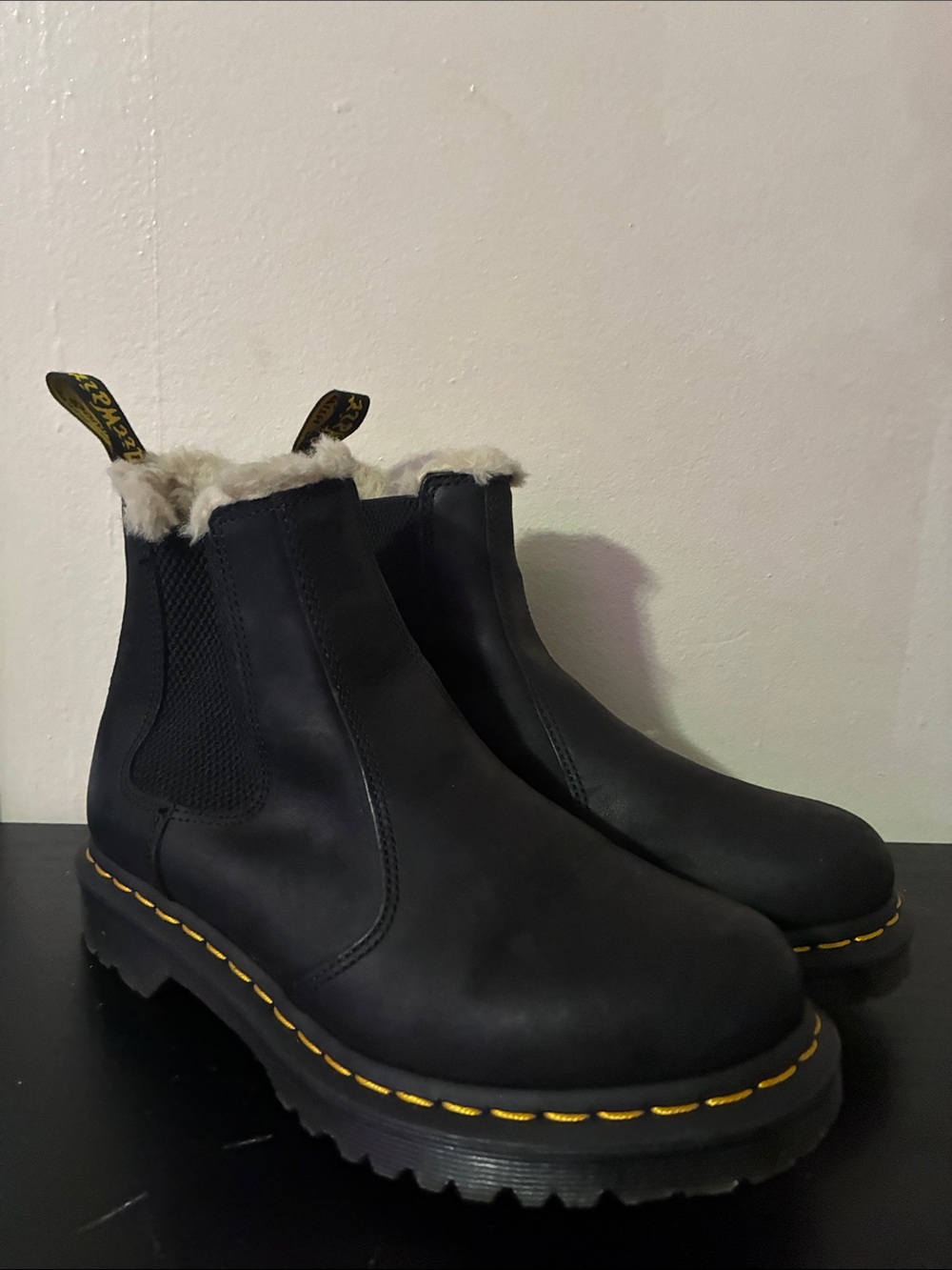 Dr. Martens 2976 Leonore Chelsea Boots women’s size 8 US - Picture 5 of 12
